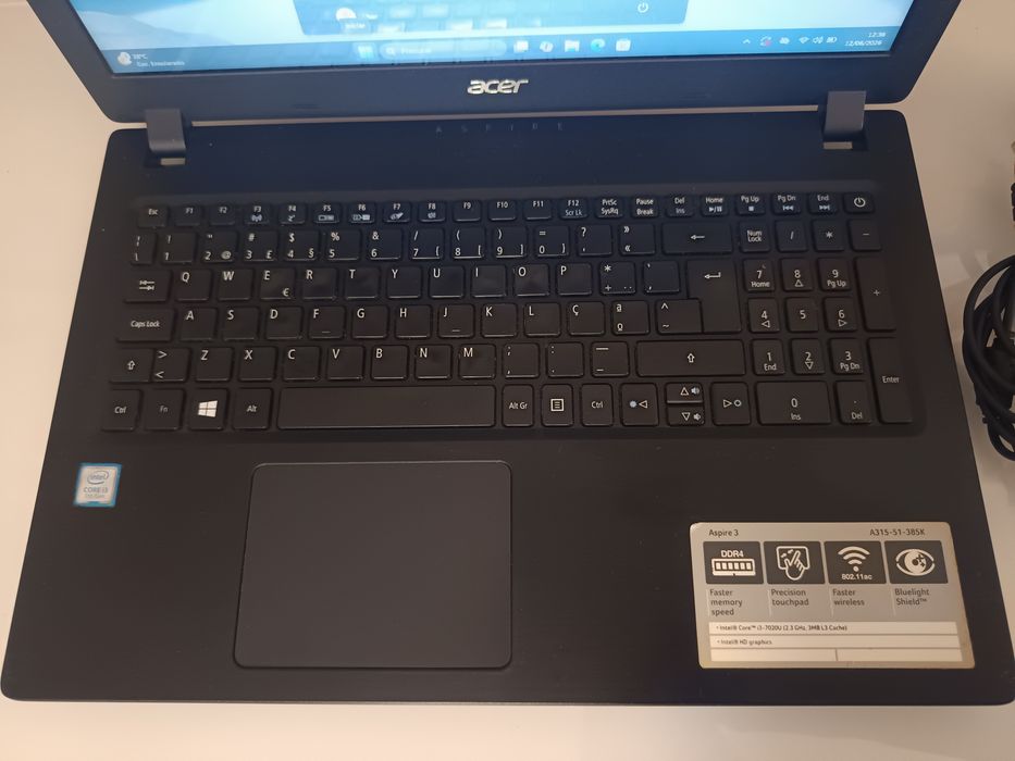 Portátil Acer  /  12GB RAM  /  SSD 256GB
