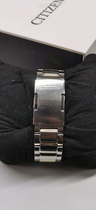 Годинник Citizen CB5916-59L:
