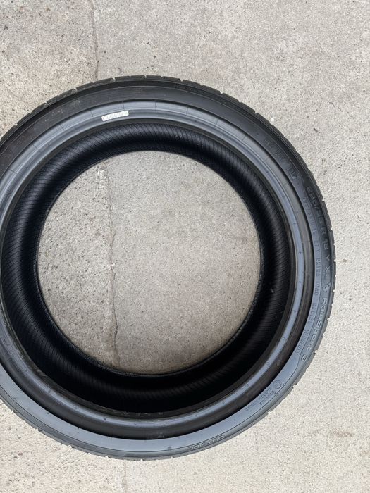 Dwie Opony Uniroyal RainSport 3 225/35/18