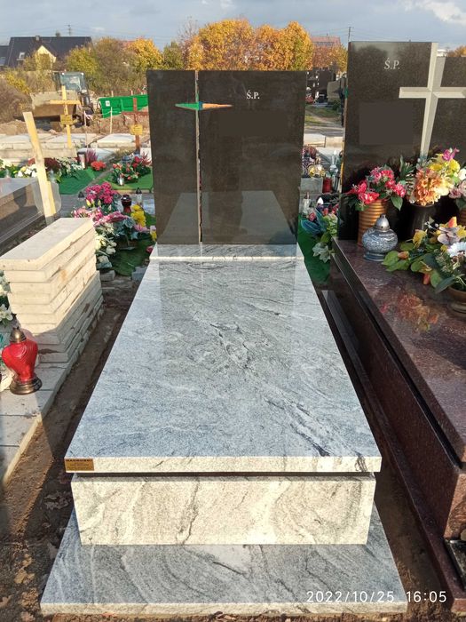 Nagrobki od 5500zł Liternictwo, kucie liter, Układanie Kostki Pomnik