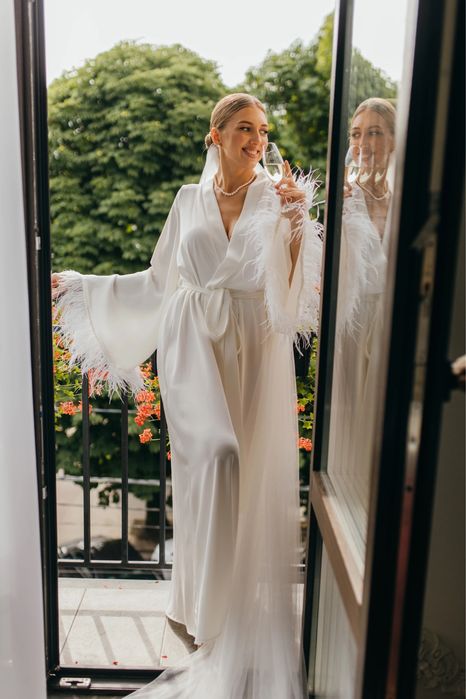 Сатиновий білий халат