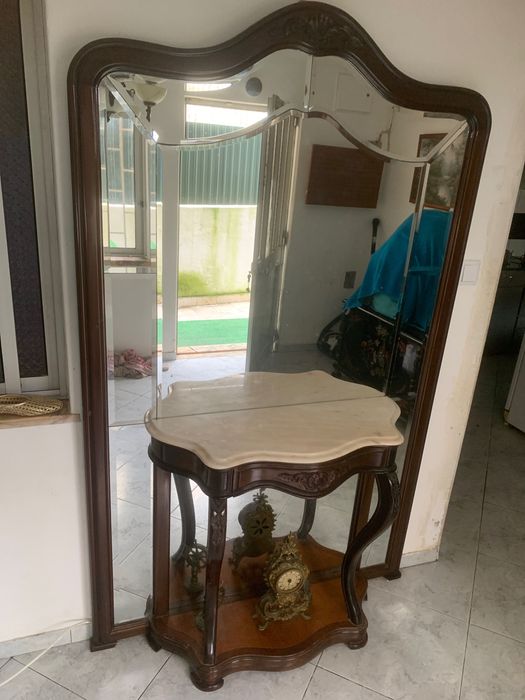 Movel de entrada com espelho grande