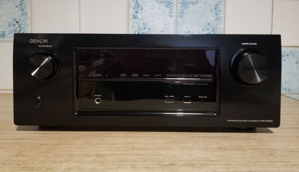 AV-ресивер Denon AVR-X3000