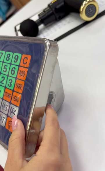 ваги електронні 150 кг ві-фі платформа 42х32 бездротові підлогові вага