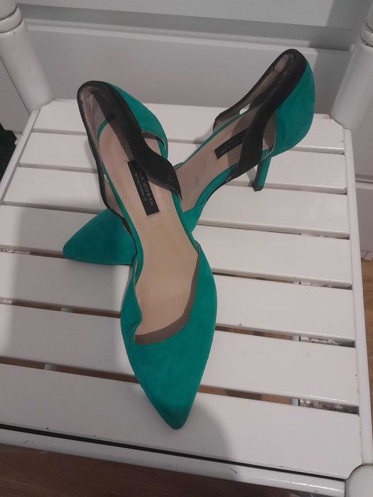 Sapatos com altos