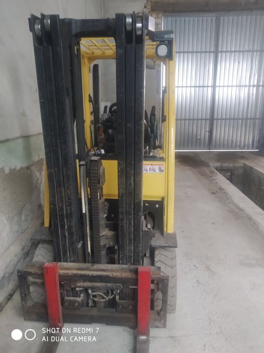 Продам погрузчик(кару) HYSTER