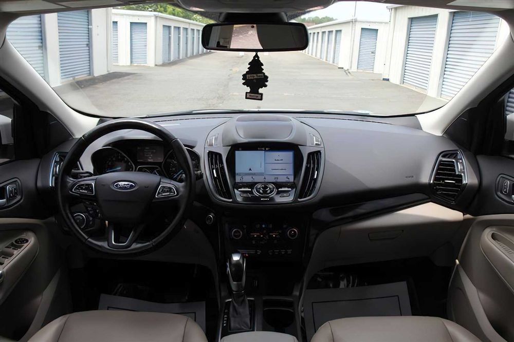 Ford Escape SEL      2019