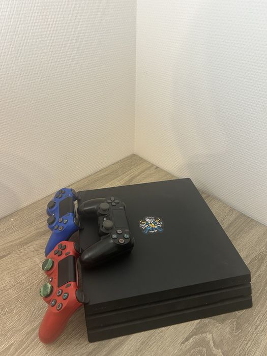 Sony playstation ps4 pro 1tb