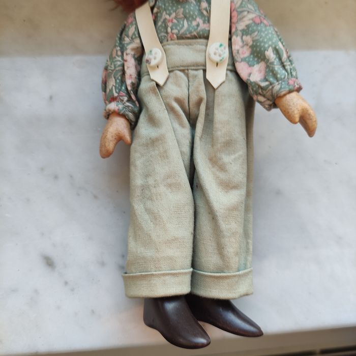 Фарфоровая кукла ГДР