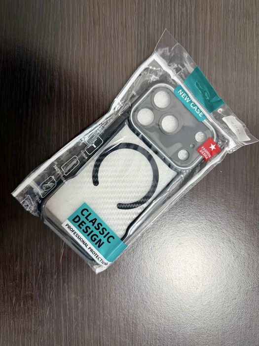 Чохол для iPhone 17 Pro MagSafe – стильний та міцний