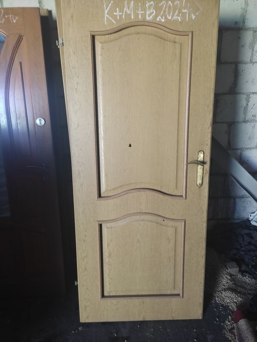 Drzwi wewnętrzne 80