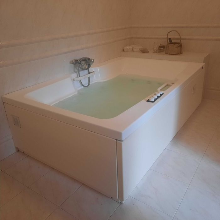 banheira hidromassagem marca porcelanosa