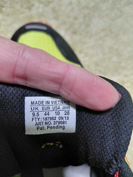 Кросівки salomon