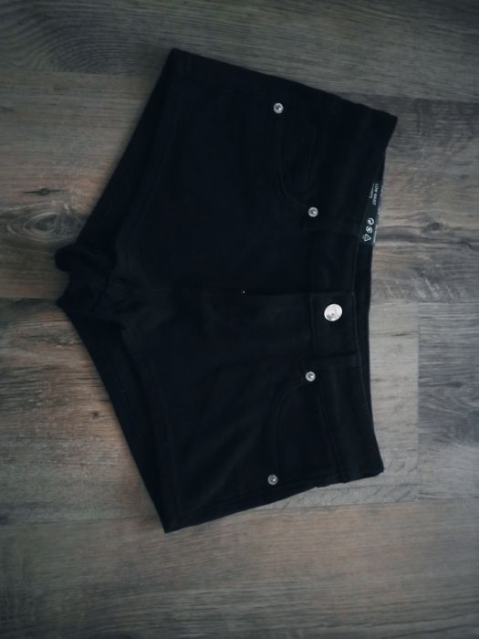 Nowe spodenki H&M