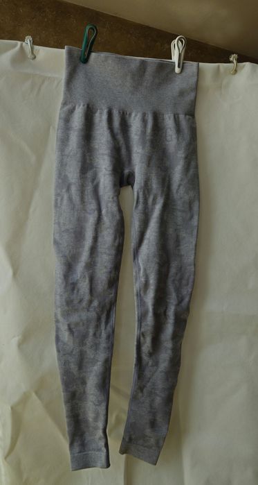 Gymshark Camo Seamless legginsy Lavender Grey szare XS 34 push up tali