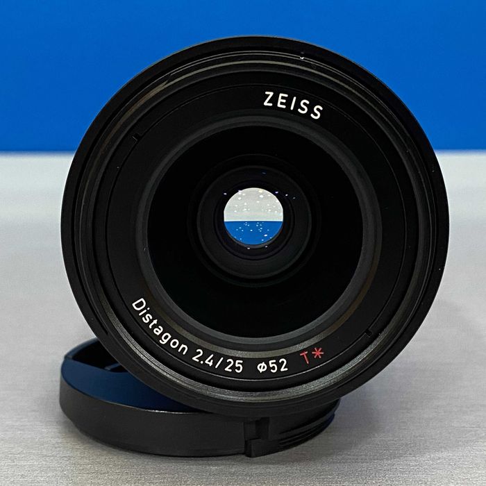 ZEISS Loxia 25mm f/2.4 Distagon T* (Sony FE)