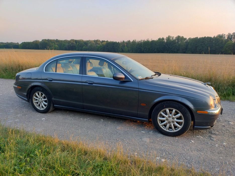 Jaguar S-Type