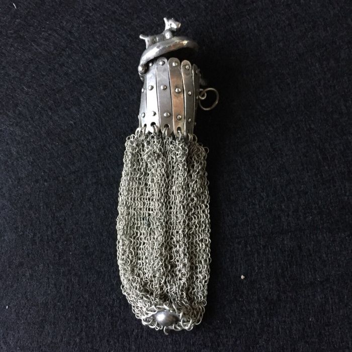 Bolsas prata muito antigas