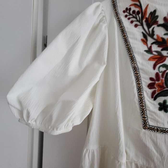 Boho sukienka z haftem