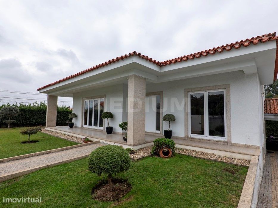 Moradia Isolada em Avidos