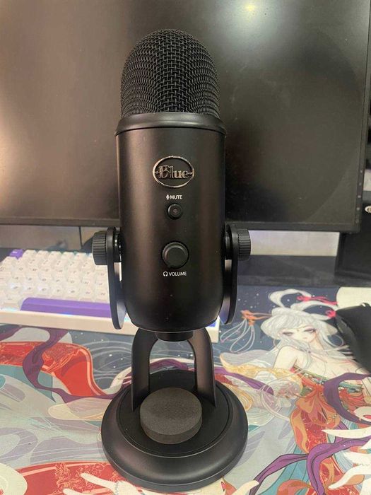 Студійний мікрофон Logitech Blue YETI Blackout