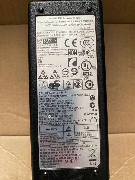 Sprzedam ładowarki do laptopów