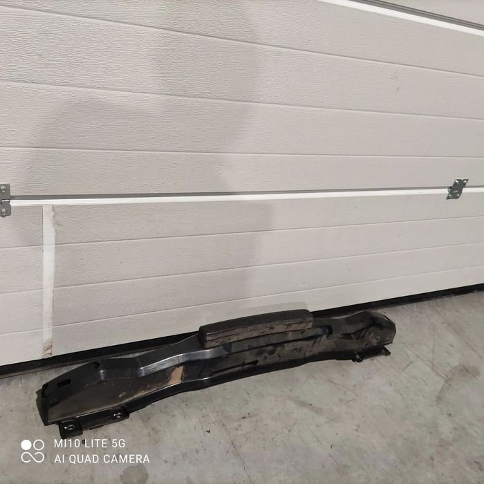 Alfa Romeo Giulietta belka tył tylna  zderzaka