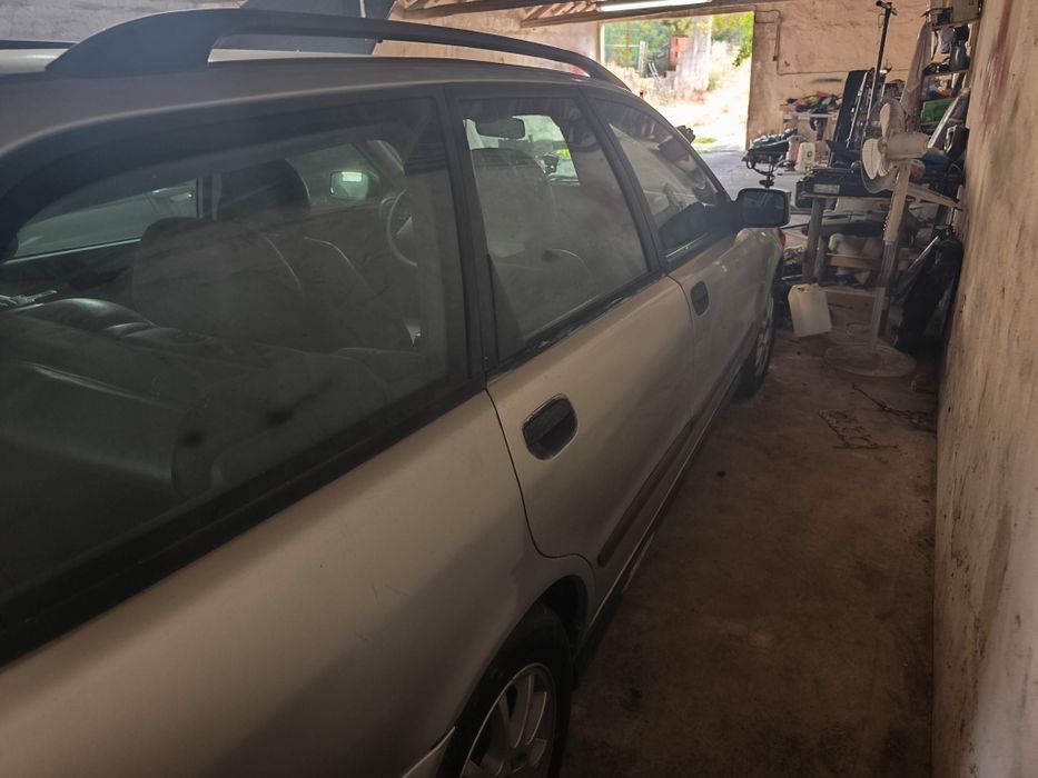 Volvo V40 1.9 d 115cv