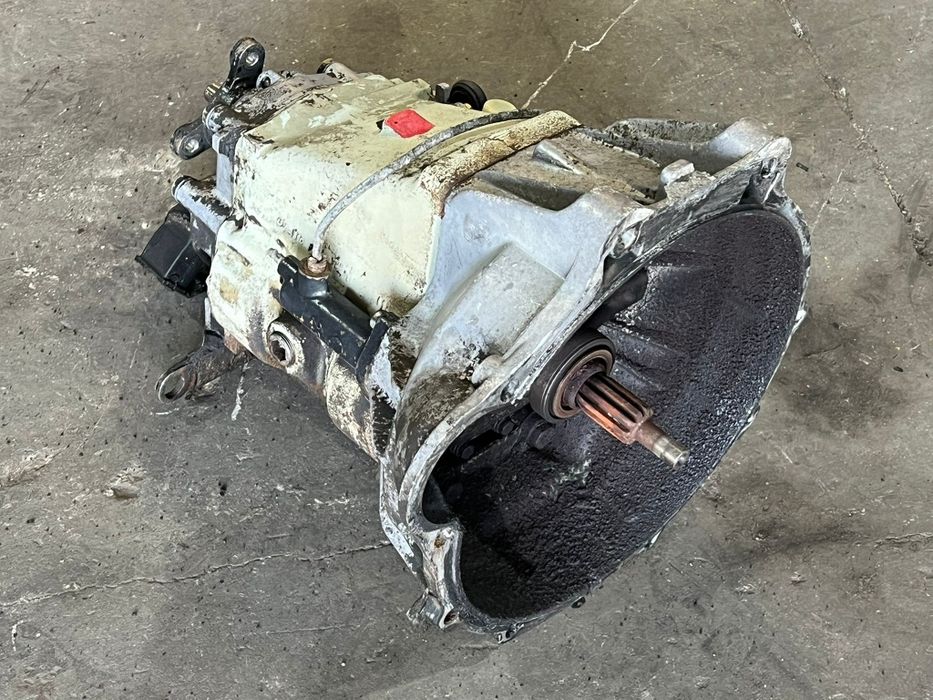 Caixa Velocidades Mercedes W123 200D