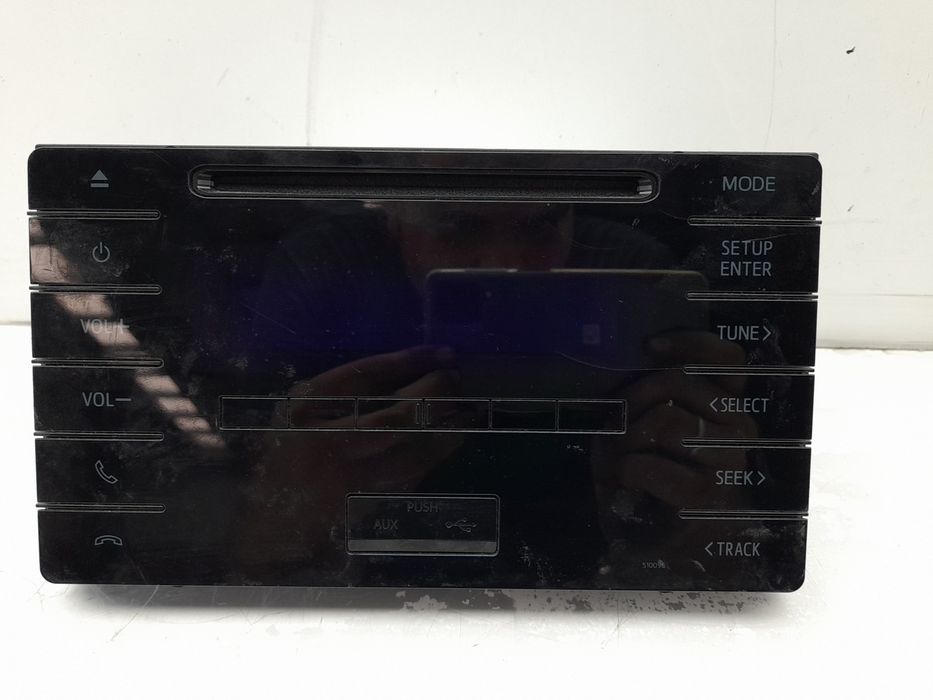 Display / ecrã de informações TOYOTA Auris Touring Sports (_E18_)