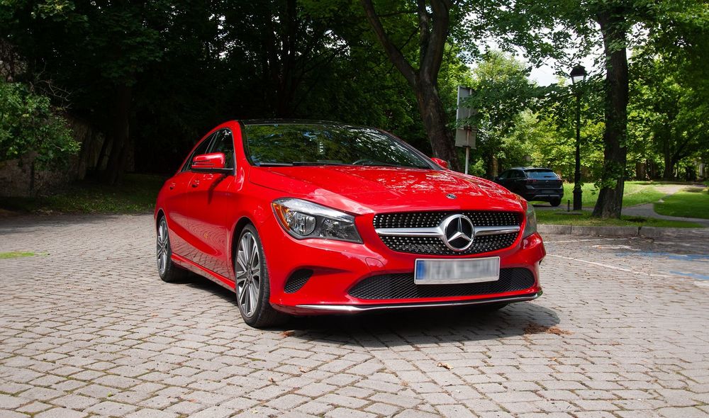 Mercedes-Benz CLA