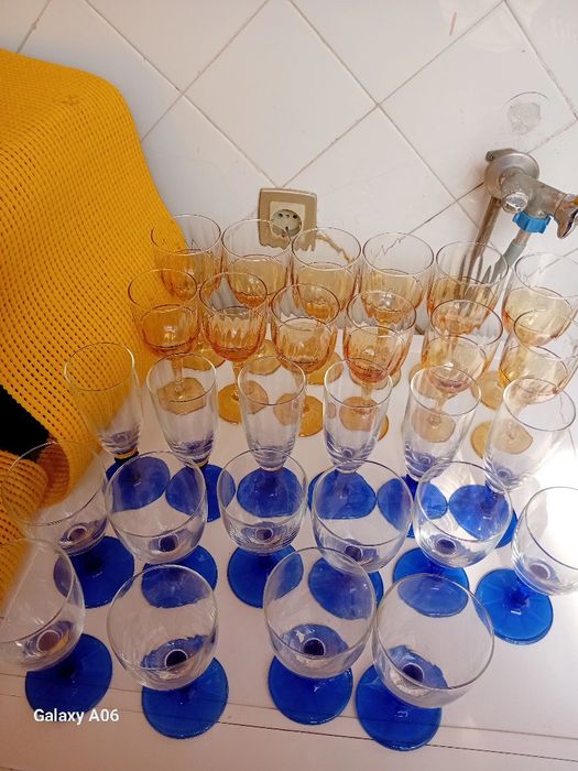 Copos e taças vintage