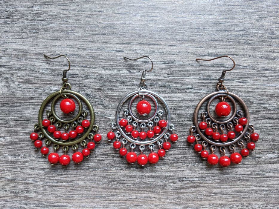 Українські етно червоні великі сережки під корал вишиванку handmade
