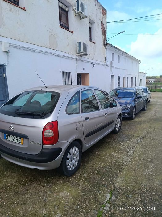 *Citroen Xsara Picasso 2001 - Gasóleo - Económico  - Negociável*