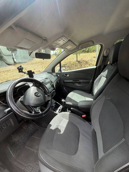 Renault Captur 0.9 TCe (90 cv) Bi-Tom – 2015 – 171.000 km - Estimado