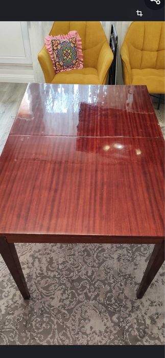 Стіл розкладний дерево лак