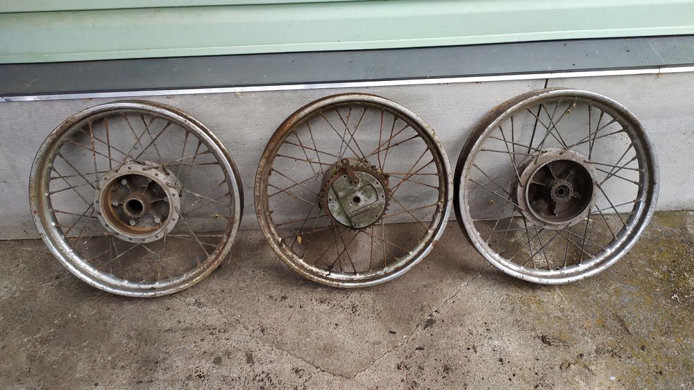 Диски з мотоцикла Мінськ