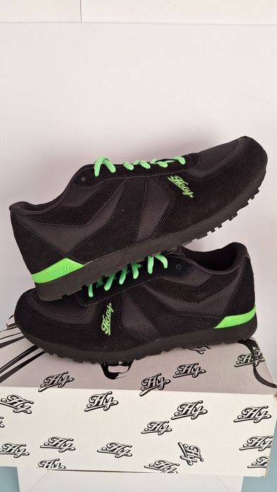 Buty nowe męskie sportowe czarne rozmiar 45  wkładka 29 cm