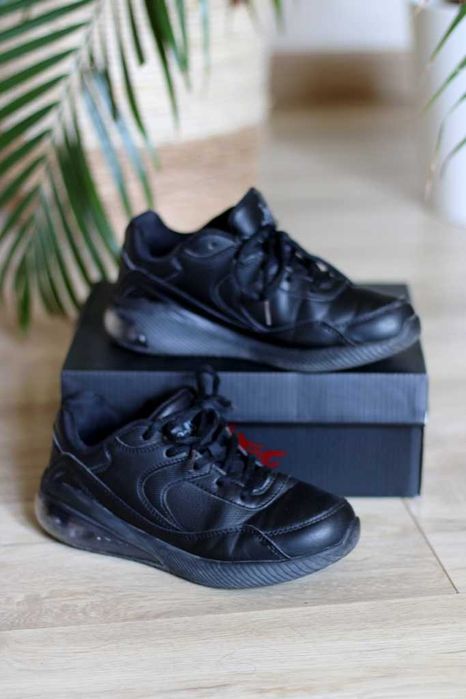 Buty sportowe adidasy czarne chłopięce RISE r. 34