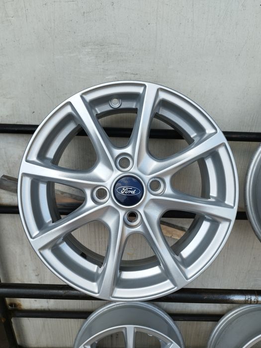 Felgi 15" 4x108 Et 45 6j Ford