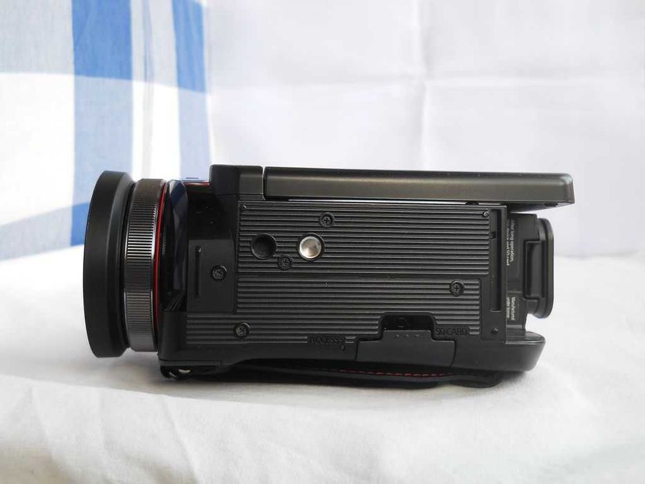 Видеокамера  Panasonic HC-X900M