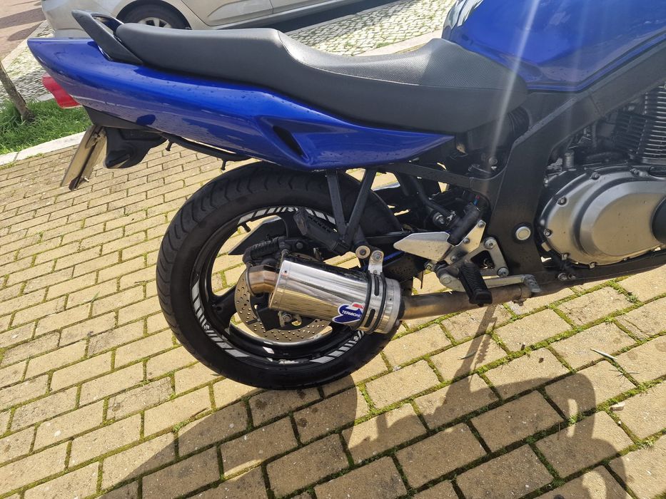 Suzuki gs 500 , 35 kw carta  A 2