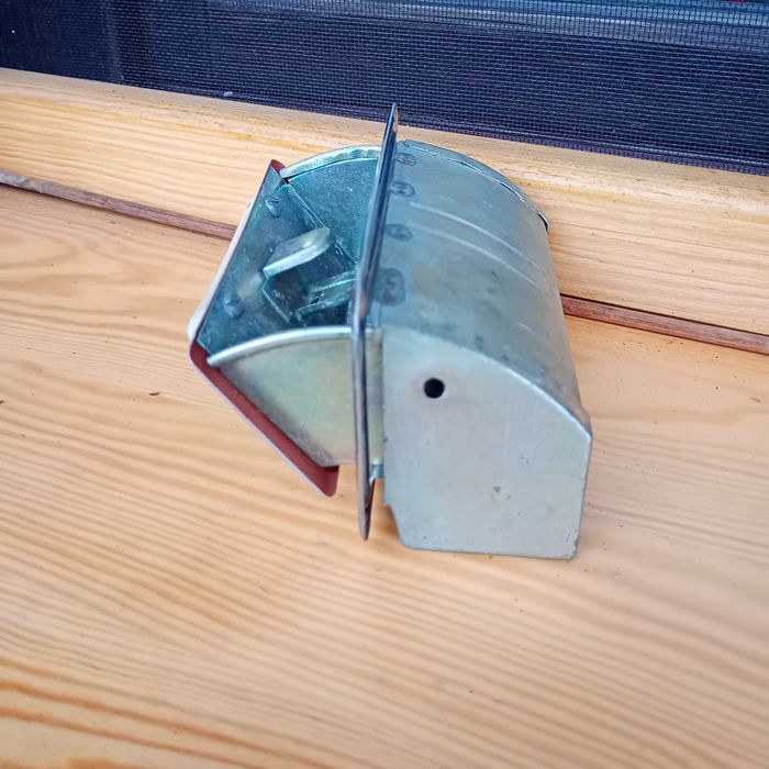 Popielniczka samochodowa, retro