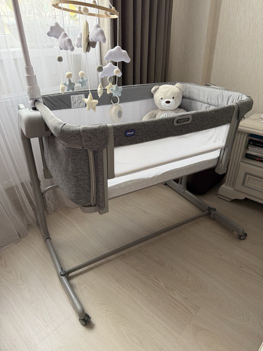 Приставне ліжечко Chicco Next2Me
