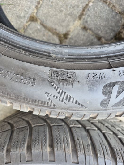 Opony zimowe bridgestone 225/50 r17 21rok