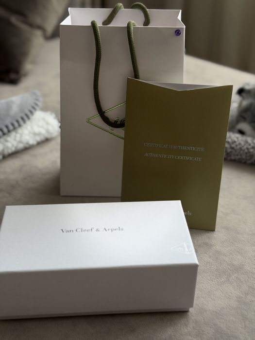 Браслет Van Cleef