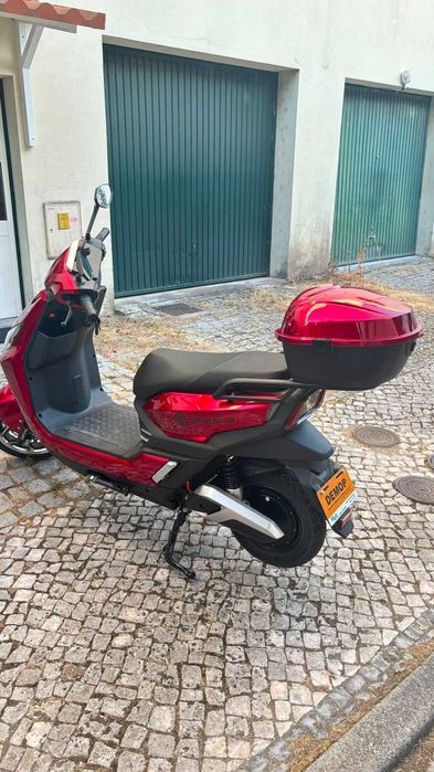 Scooter Elétrica Nova