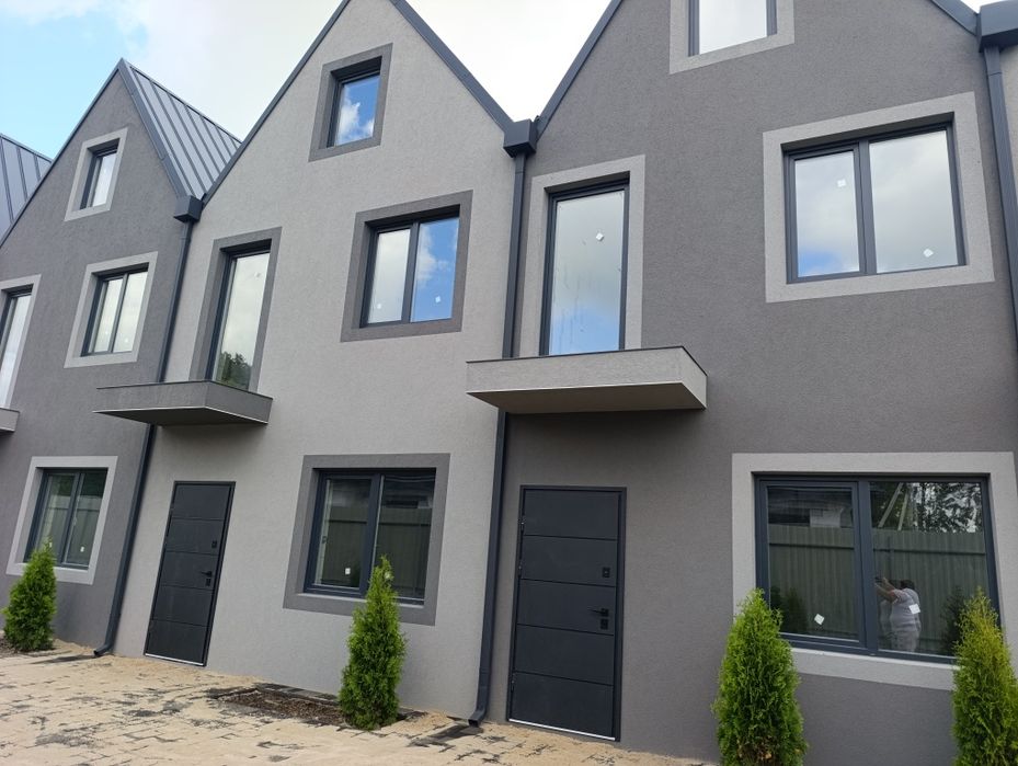 Краща  пропозиції!!Продаж 3-поверхового Таунхауса, с. Білогородка

Про