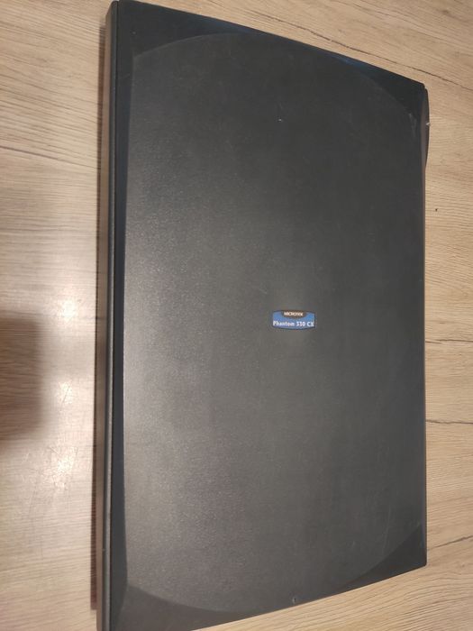 Skaner kolor microtek Phantom 330 CX