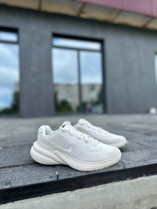 Оригінальні кросівки Nike W Uplift SC IB2766 002: 3 500 грн